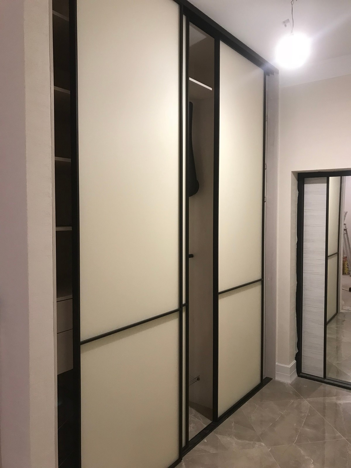 Раздвижные двери в шкаф raumplus