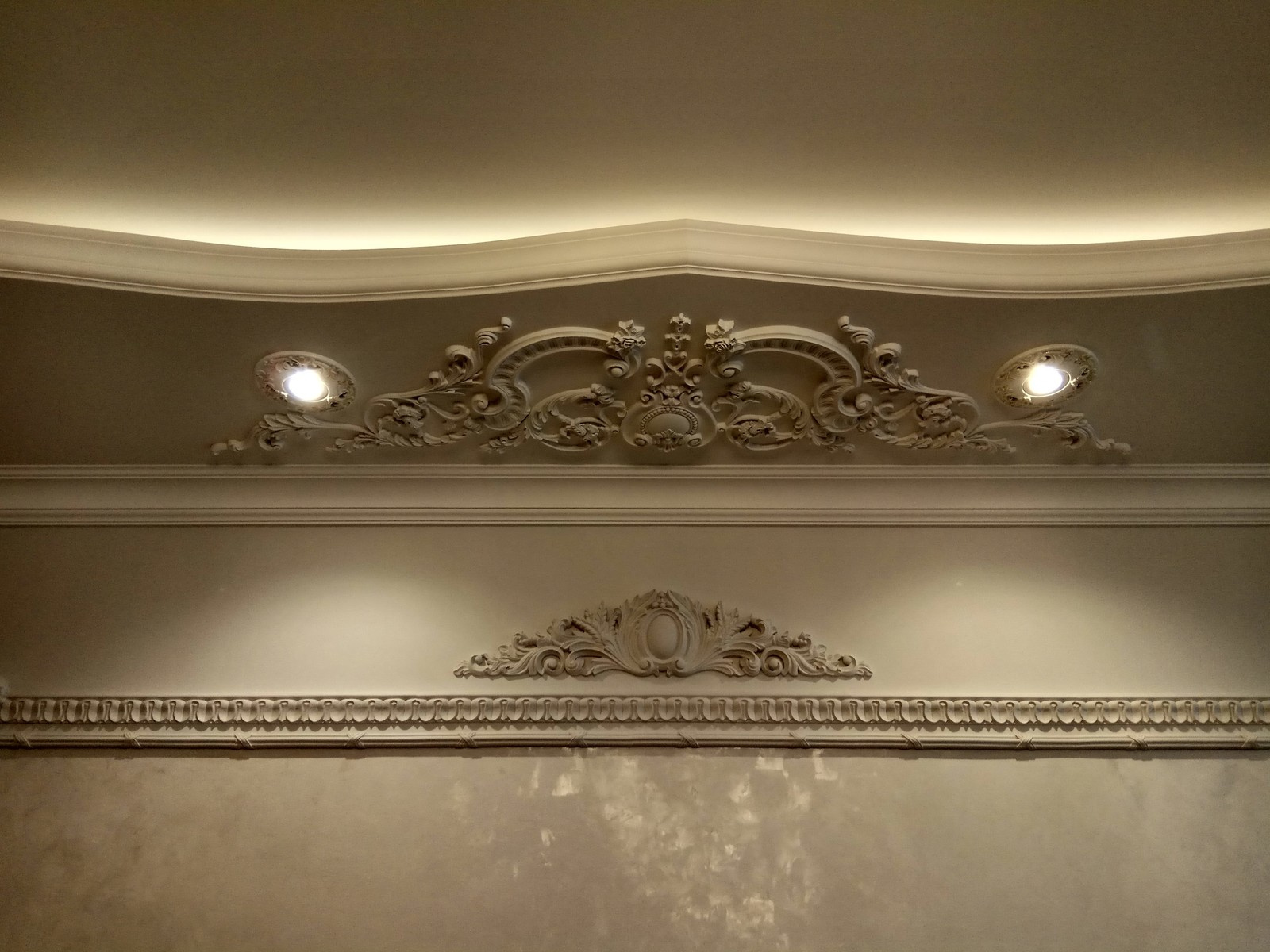 Общая комната. Простая классика