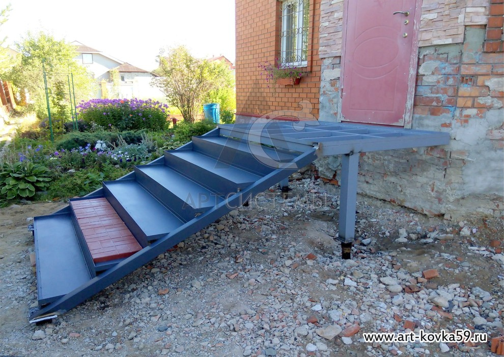 Обложка проекта: Крыльцо Новгородская