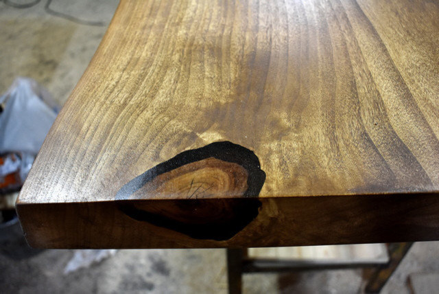 Столы из слэбов