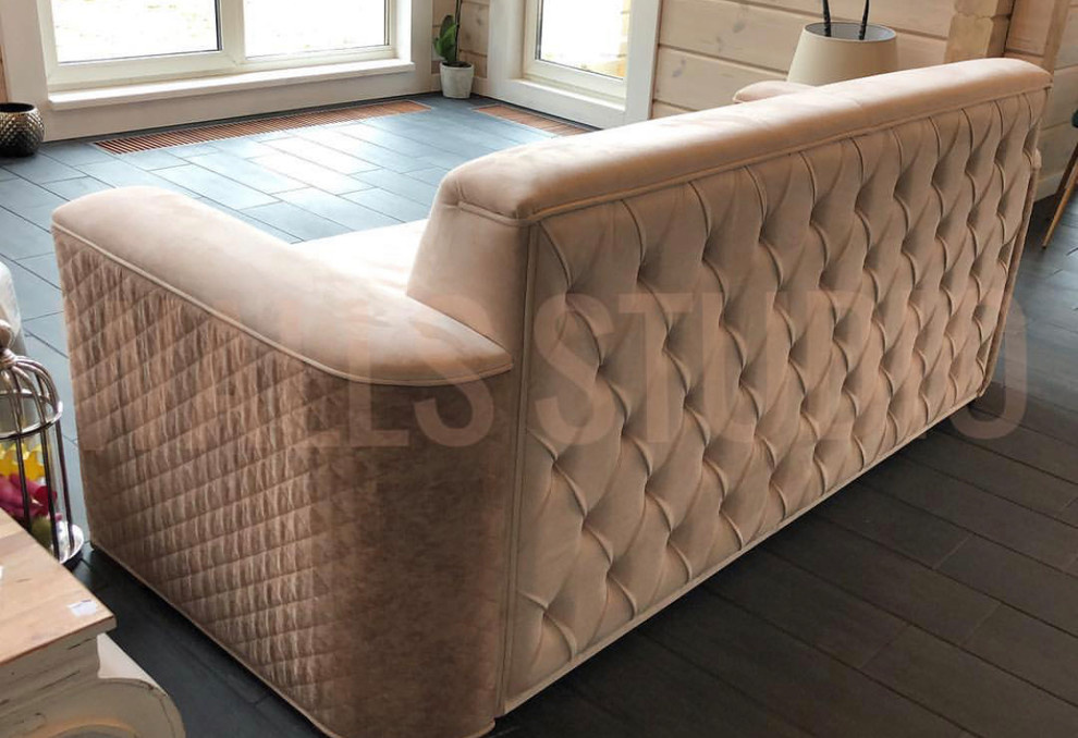 Диван для частного интерьера