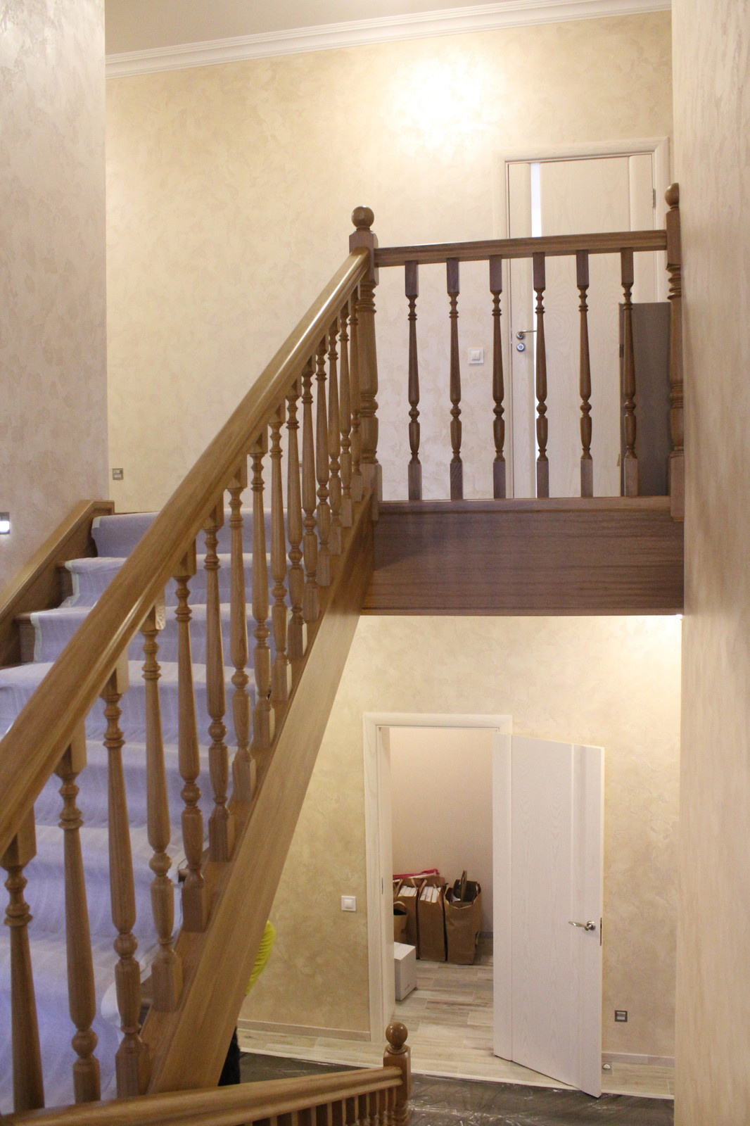 Лестница массив дуба