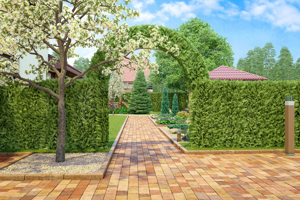 Вид на приватную часть сада с парковки.