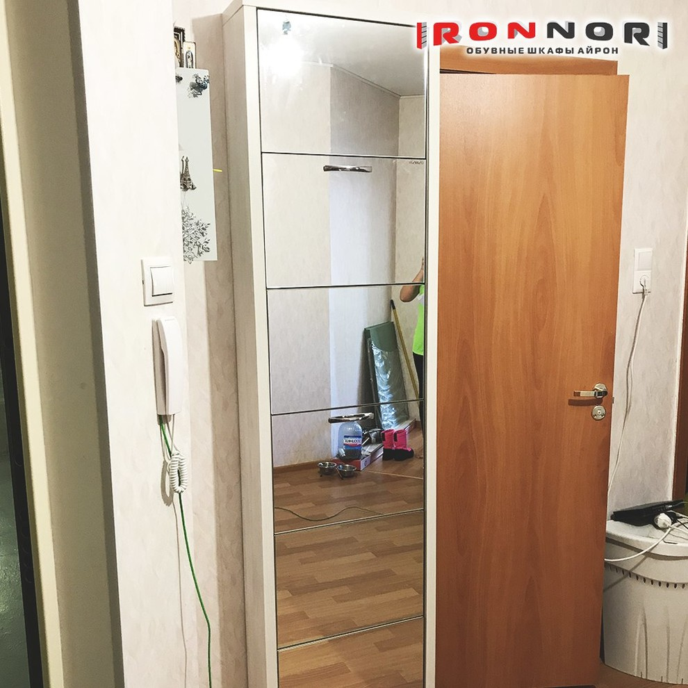 Обувницы Айрон в интерьерах покупателей