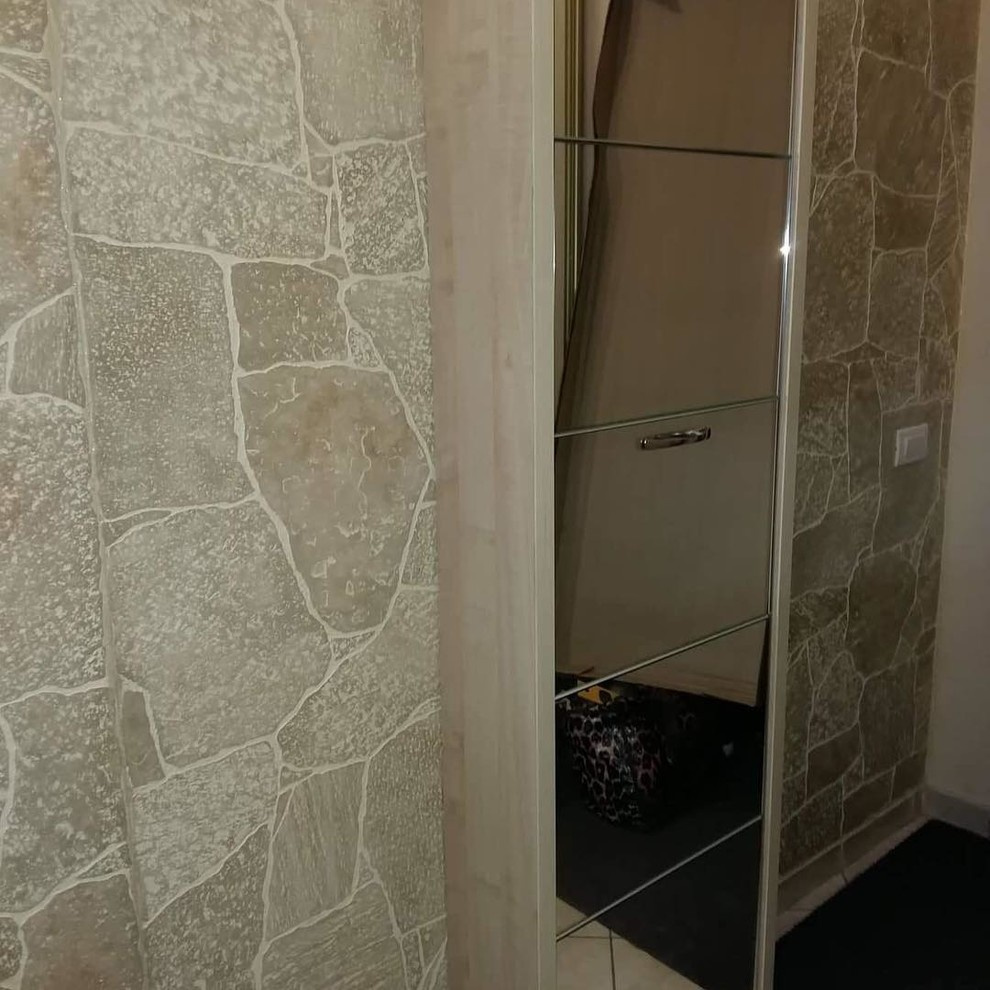 Обувницы Айрон в интерьерах покупателей