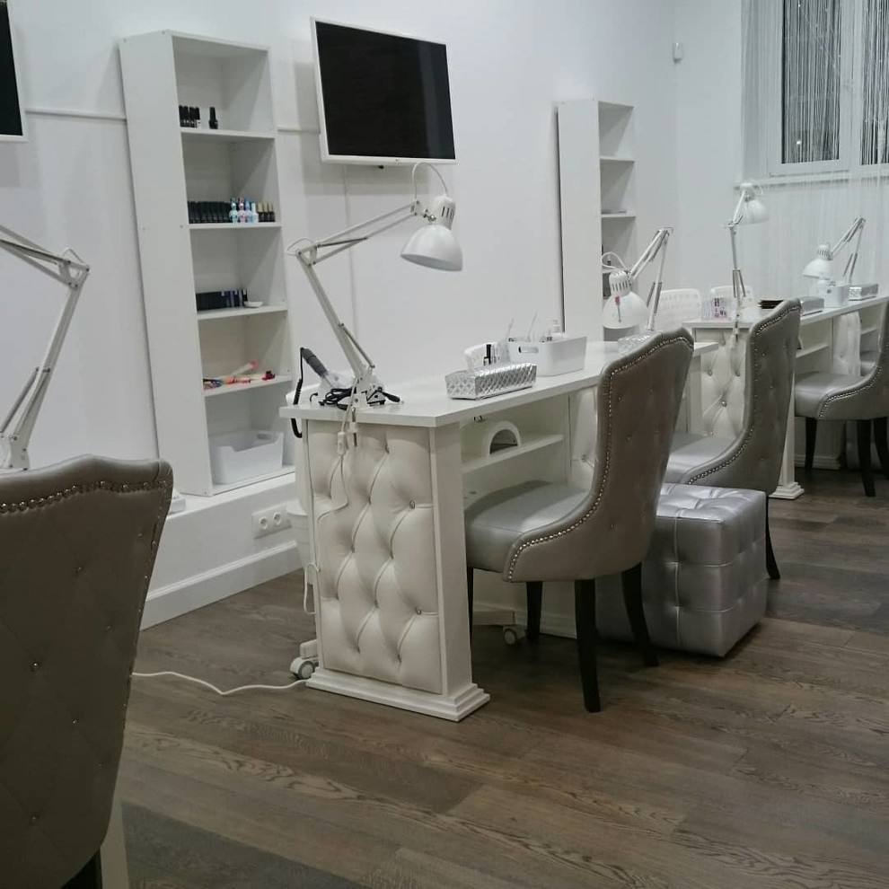 Студия маникюра и педикюра "ZDEZZstudio"