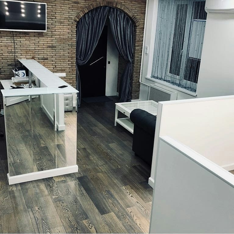 Студия маникюра и педикюра "ZDEZZstudio"