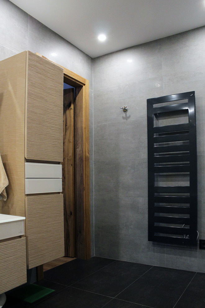 Кирпич и дерево