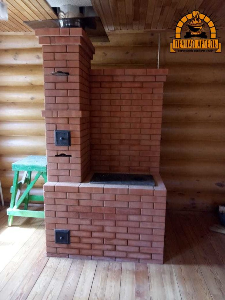 Отопительно-варочная печь из Витебского кирпича под расшивку