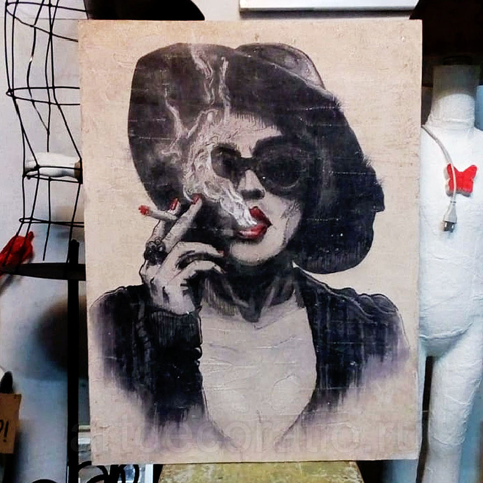 Панно "Марла Сингер"