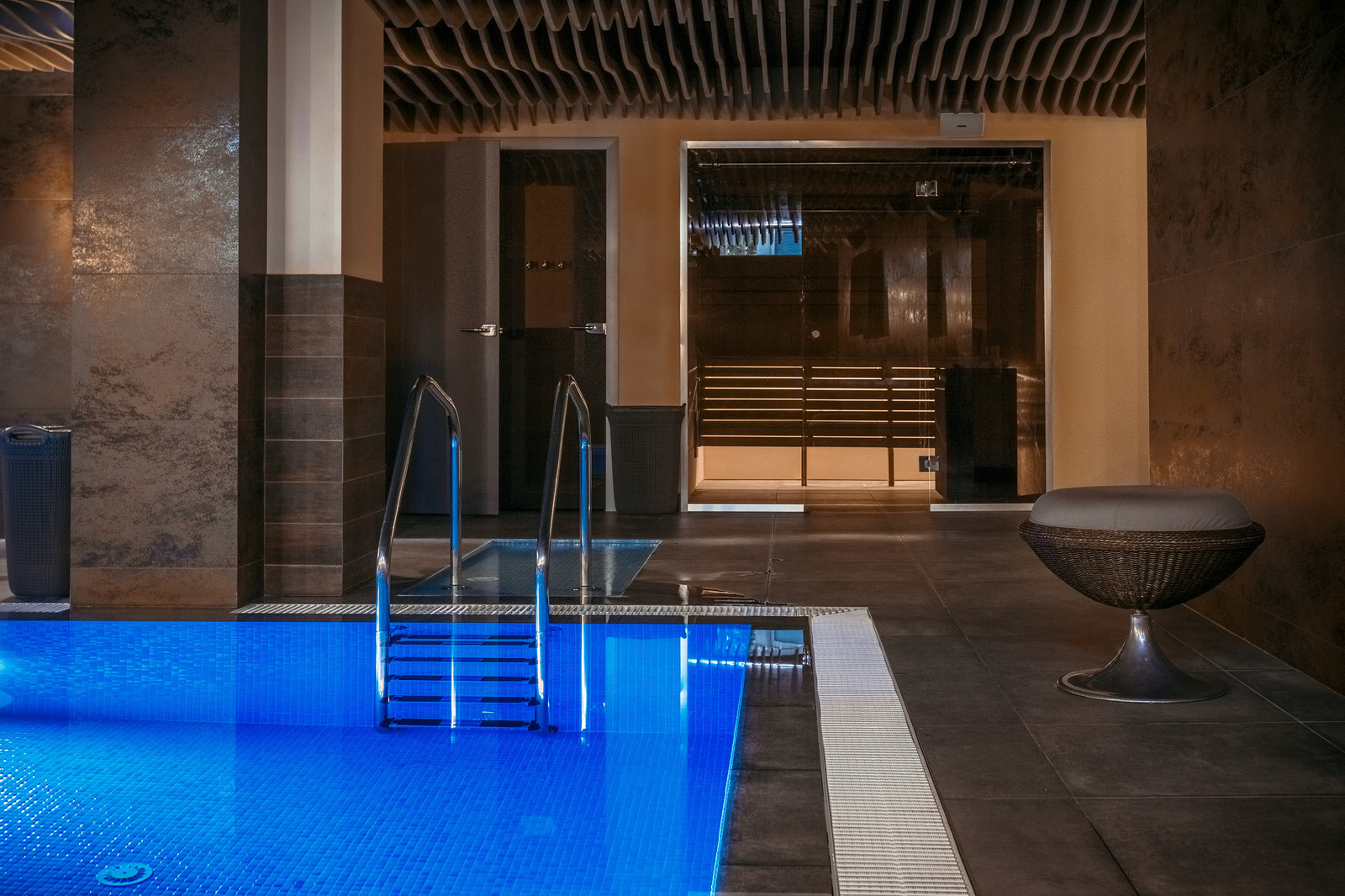 Grand Spa Aurora. Бассейн.