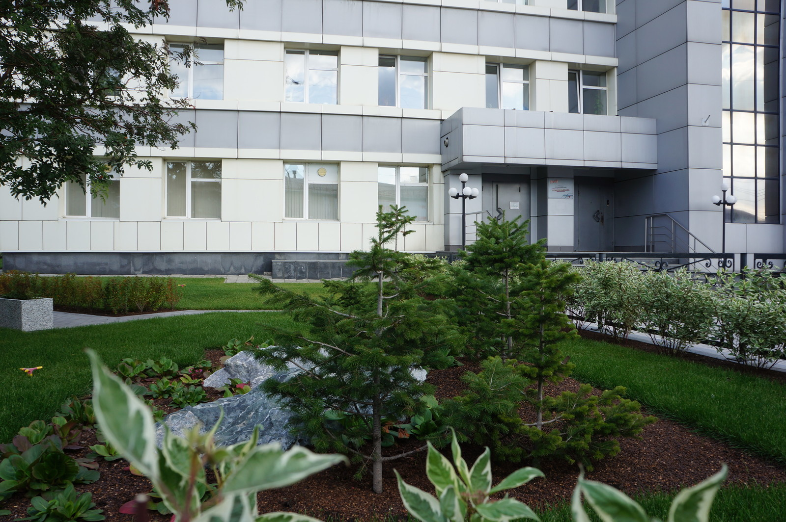 Садик для отдыха сотрудников (офис РЖД)