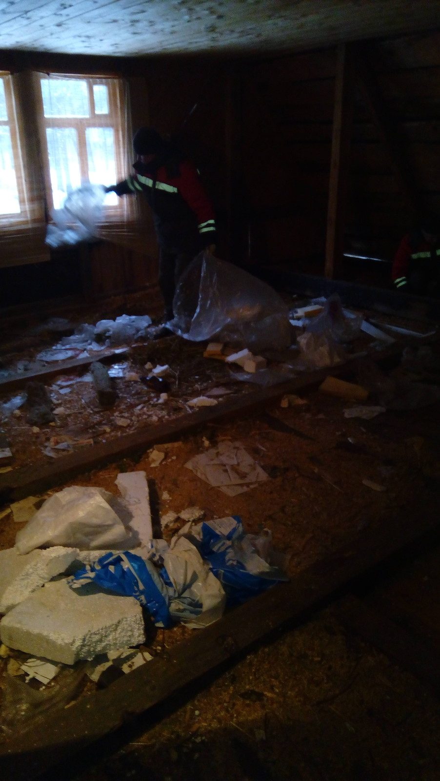 Из чердака , сделали мансарду