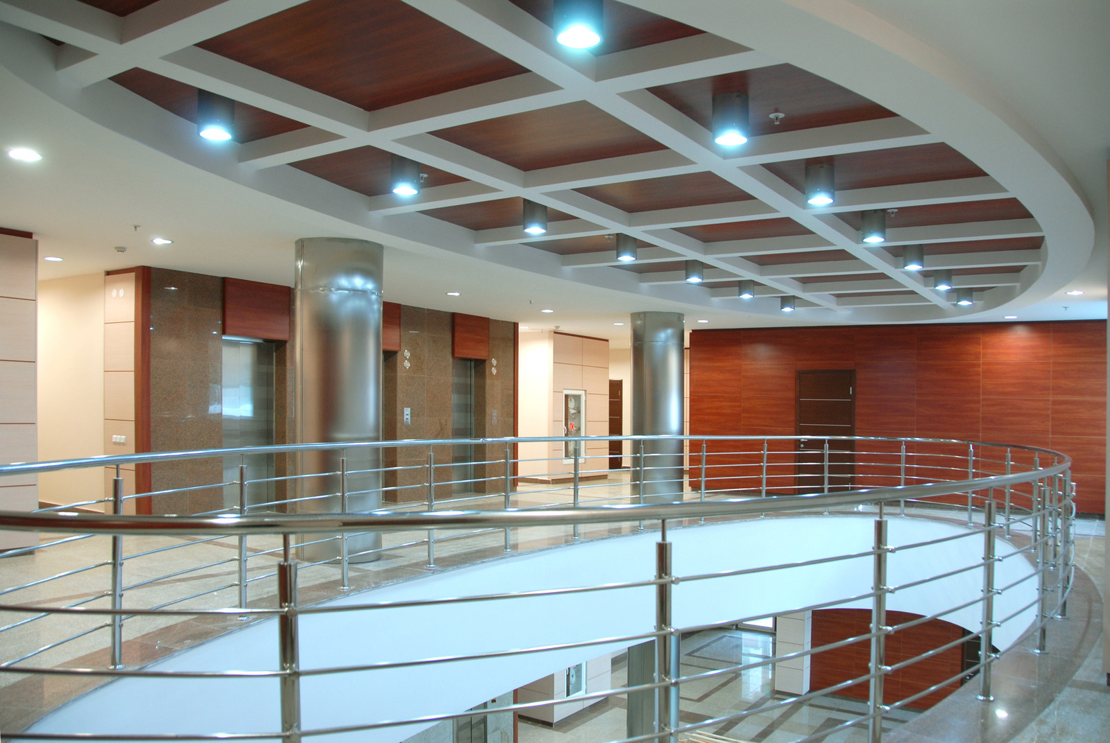 Обложка проекта: Холл бизнес центра