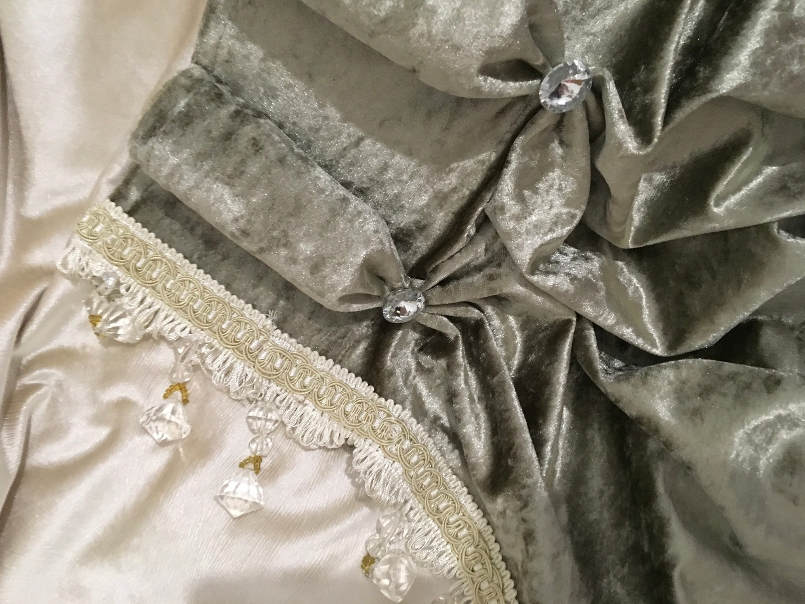 Оформление гостиной.