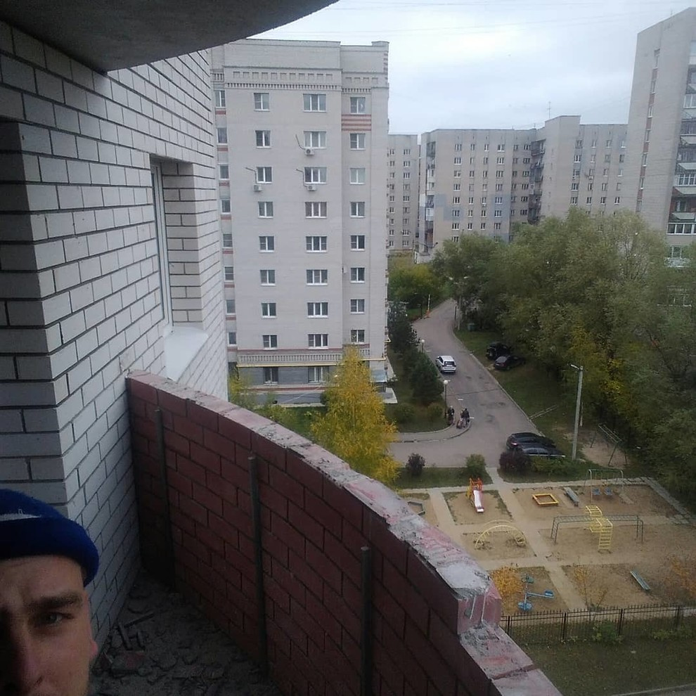 Остекление эркерной лоджии