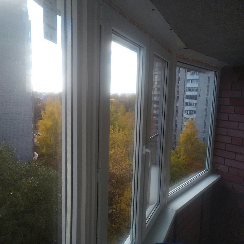 Остекление эркерной лоджии