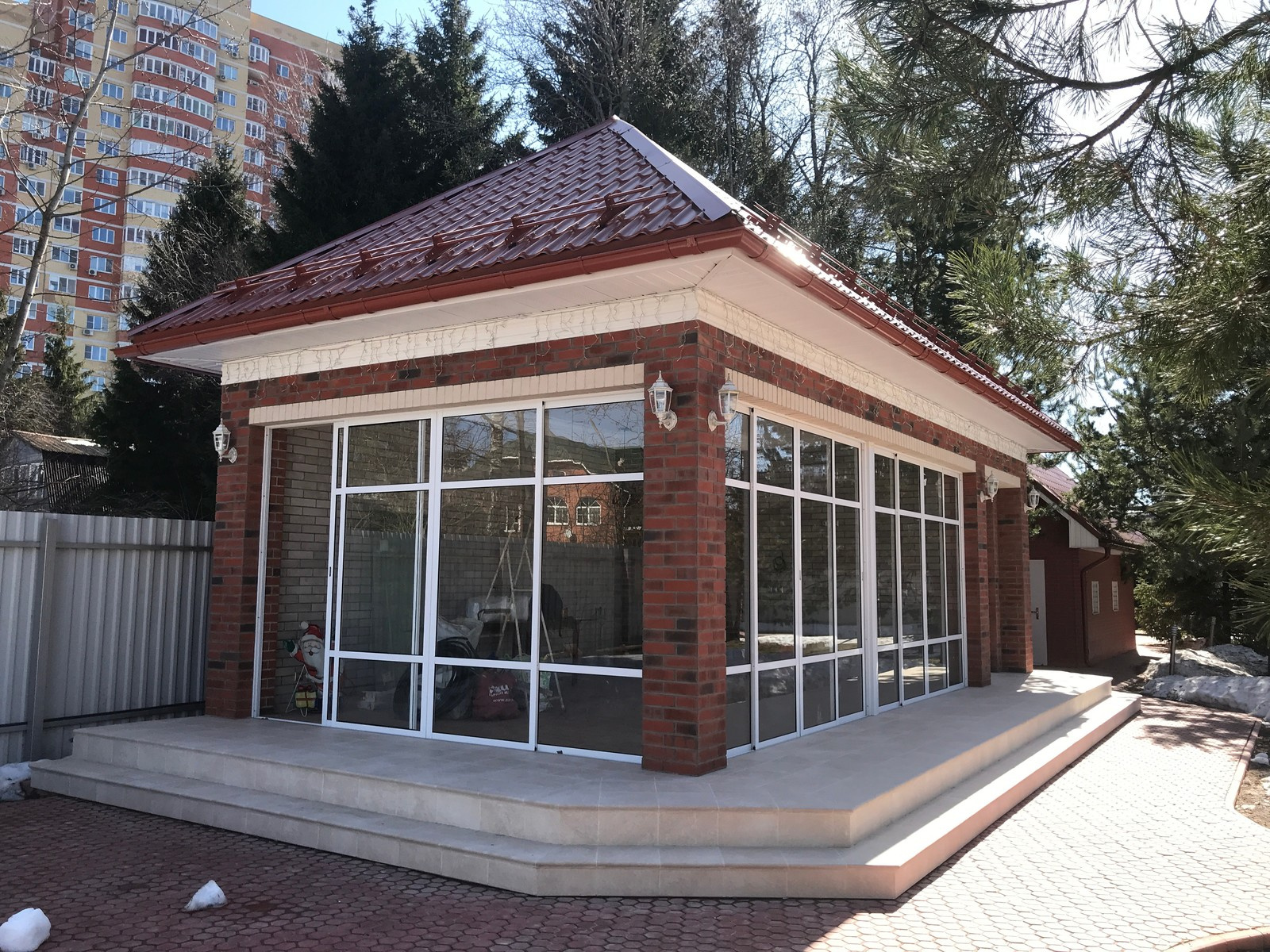 Беседка или павильон