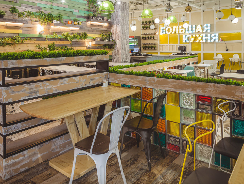 Мебель и столешницы для ресторана быстрого питания "Большая кухня"