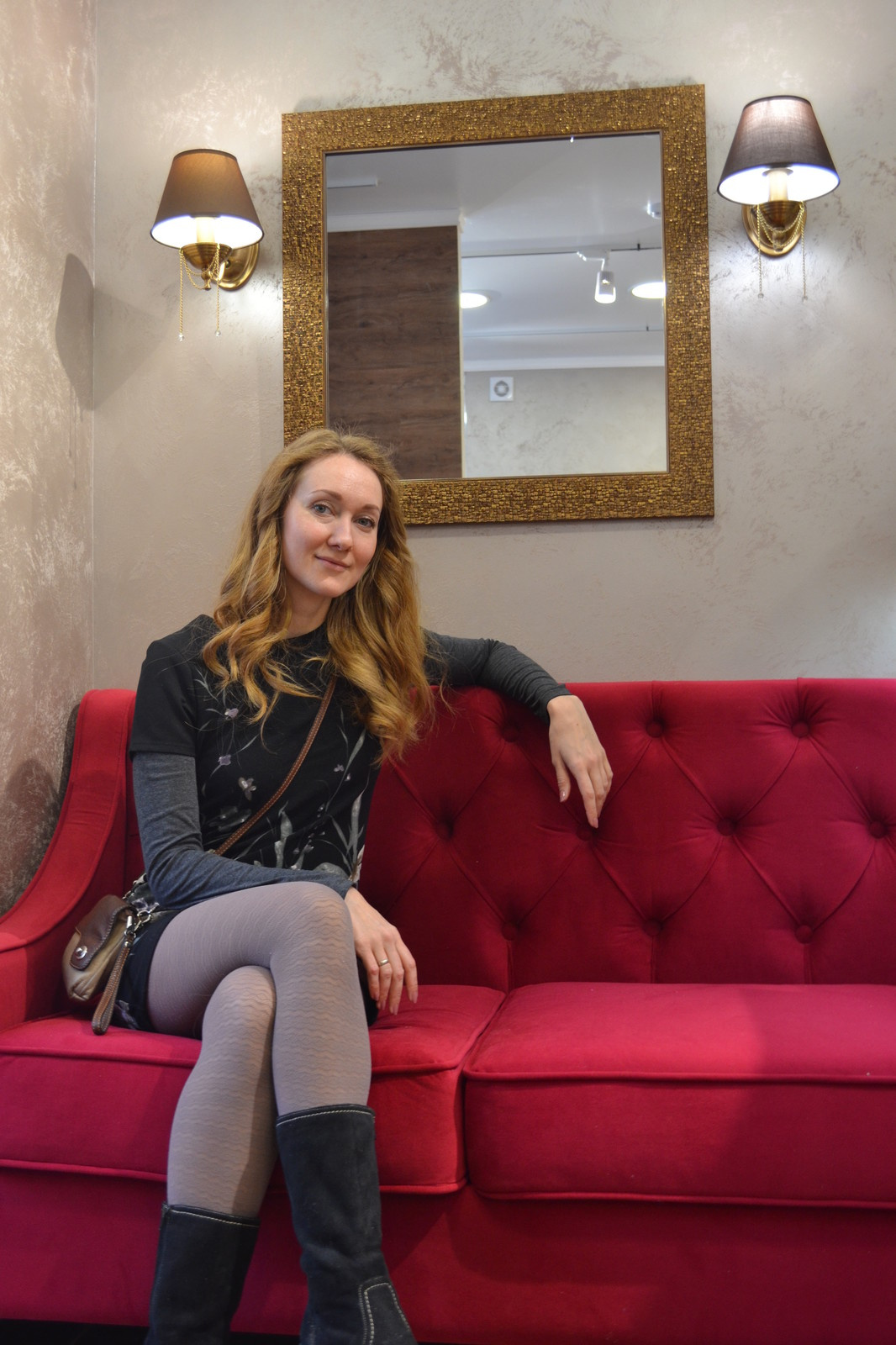 реализованный проект ногтевой студии "2х2"