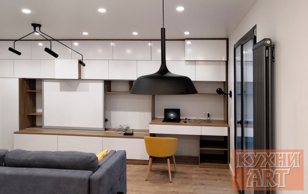 Стенка с глянцевыми фасадами