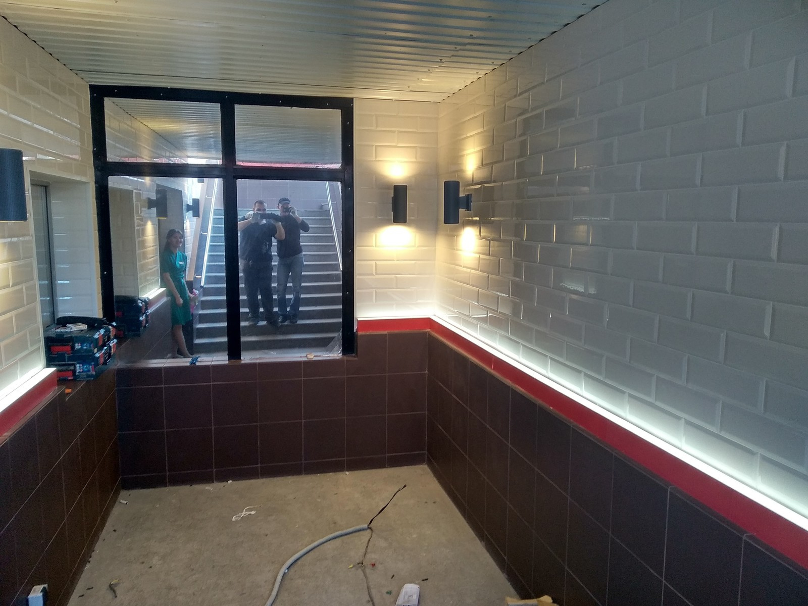 электромонтажные работы в сети ресторанов