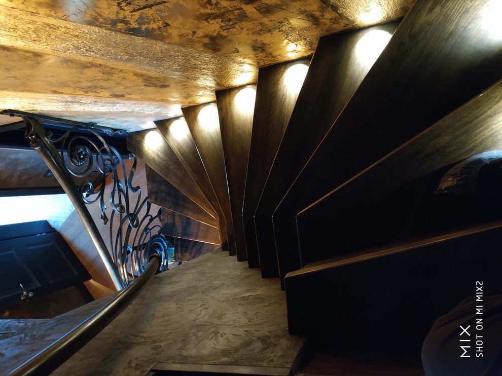 "Арт-Деко в Петербургском стиле", лестница