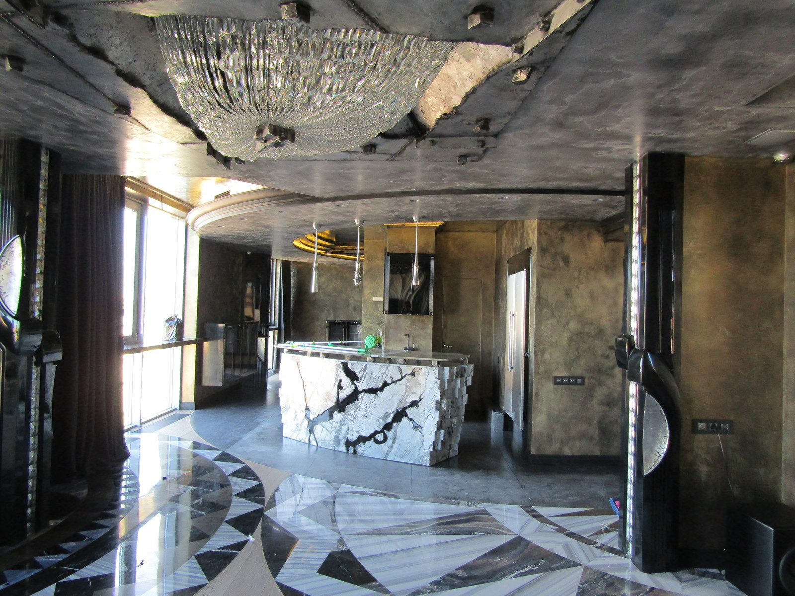 "Арт-Деко в Петербургском стиле"