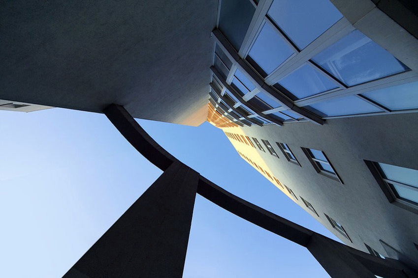 ЭКСТЕРЬЕРЫ / EXTERIORS