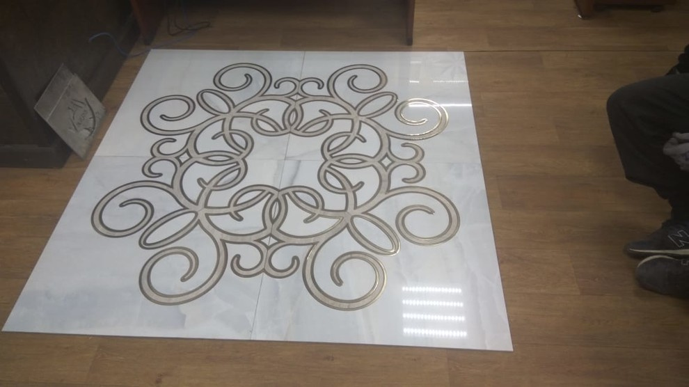 Обложка проекта: Панно керамогранит+латунь