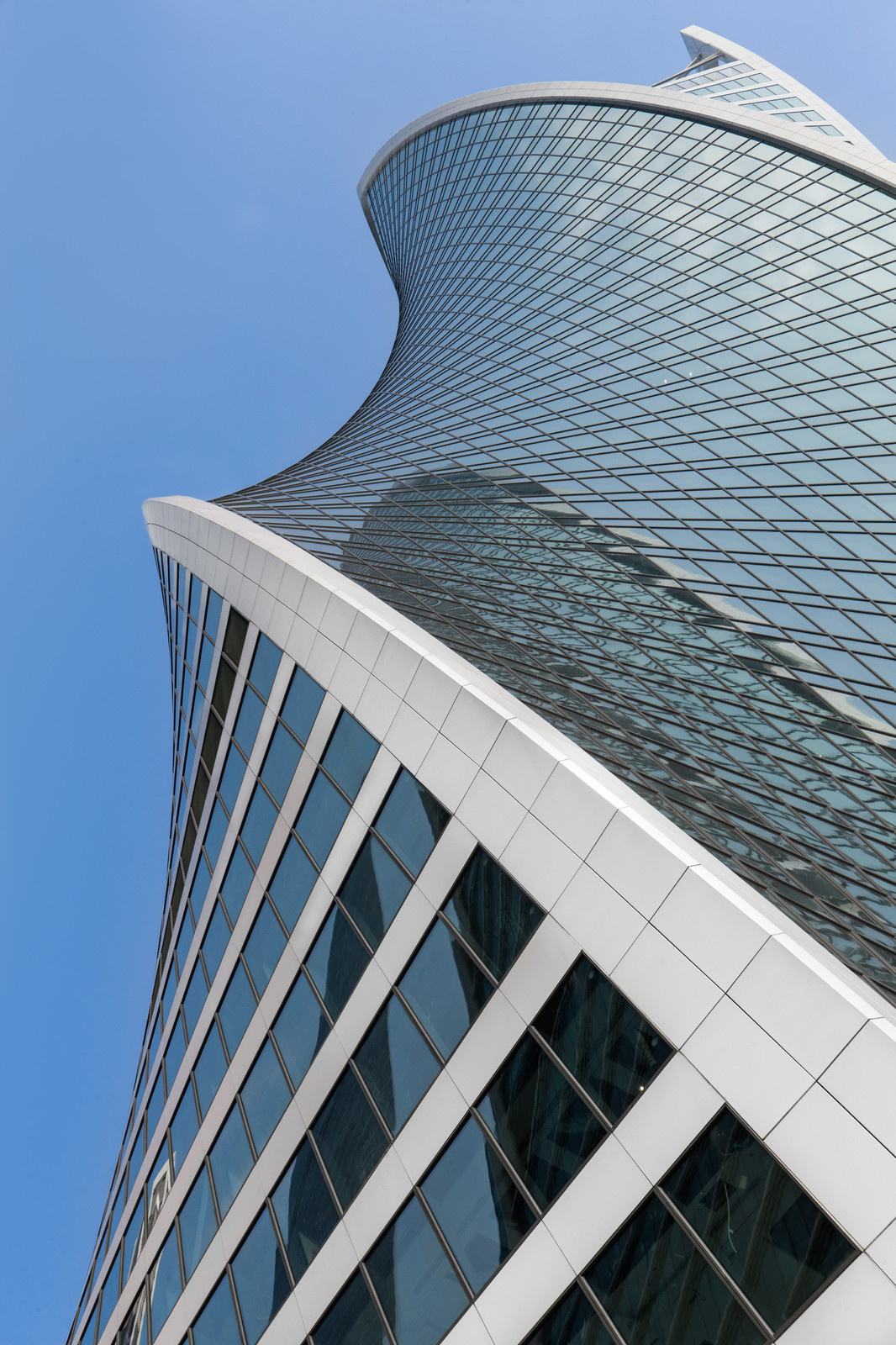 Обложка проекта: Башня "Эволюция"