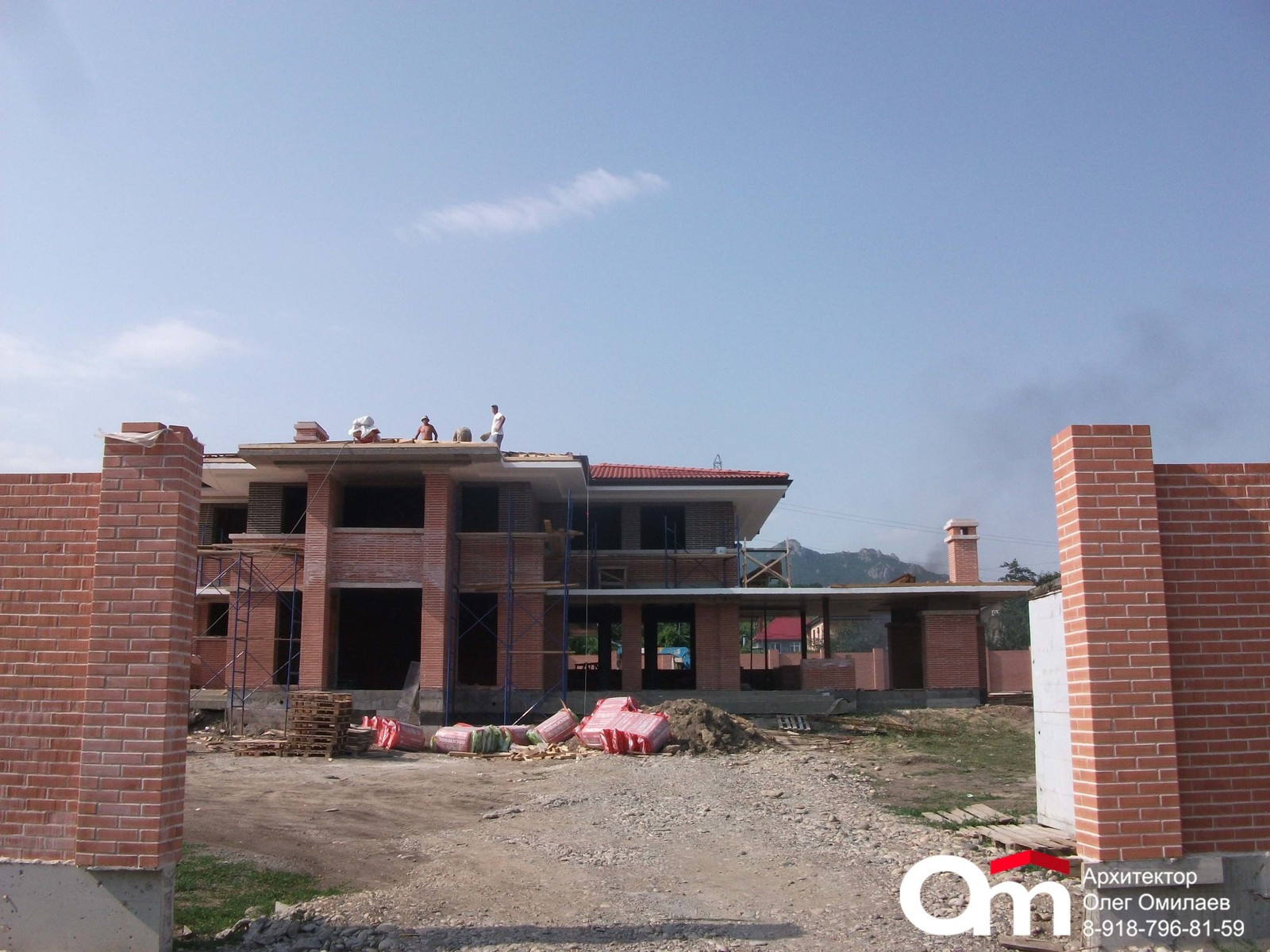 Обложка проекта: Дом с пятью спальнями, в стиле "дома Прерий", общей площадью 672м2