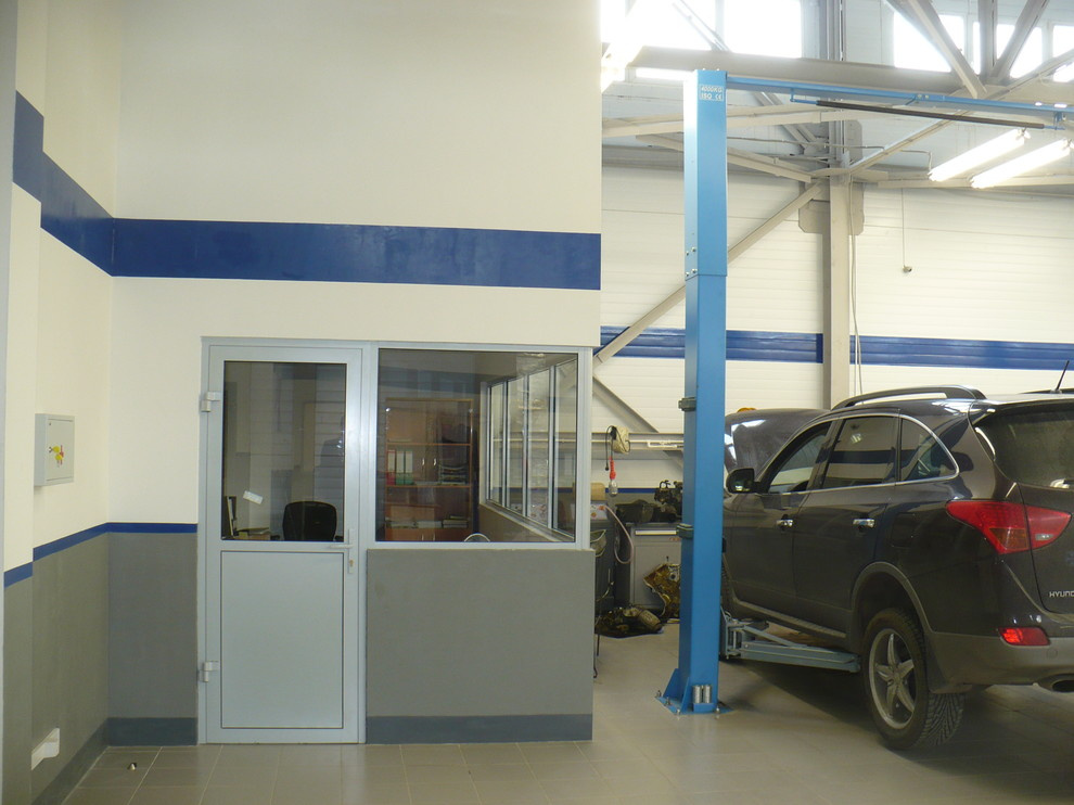 Остекление автоцентра "Хёндэ" в г. Иркутске (2011 г)