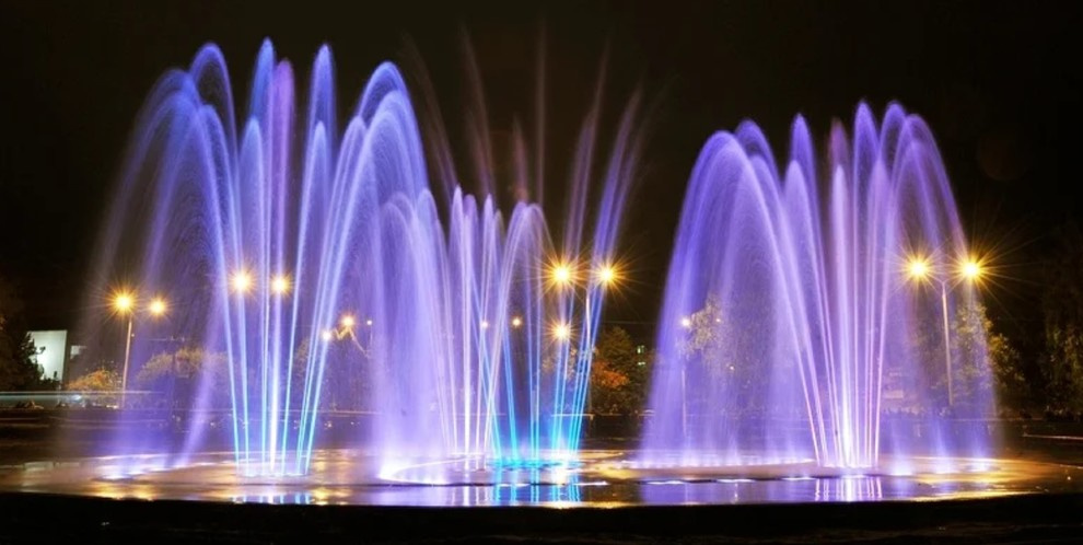 Обложка проекта: Пешеходные фонтаны / Dry fountains