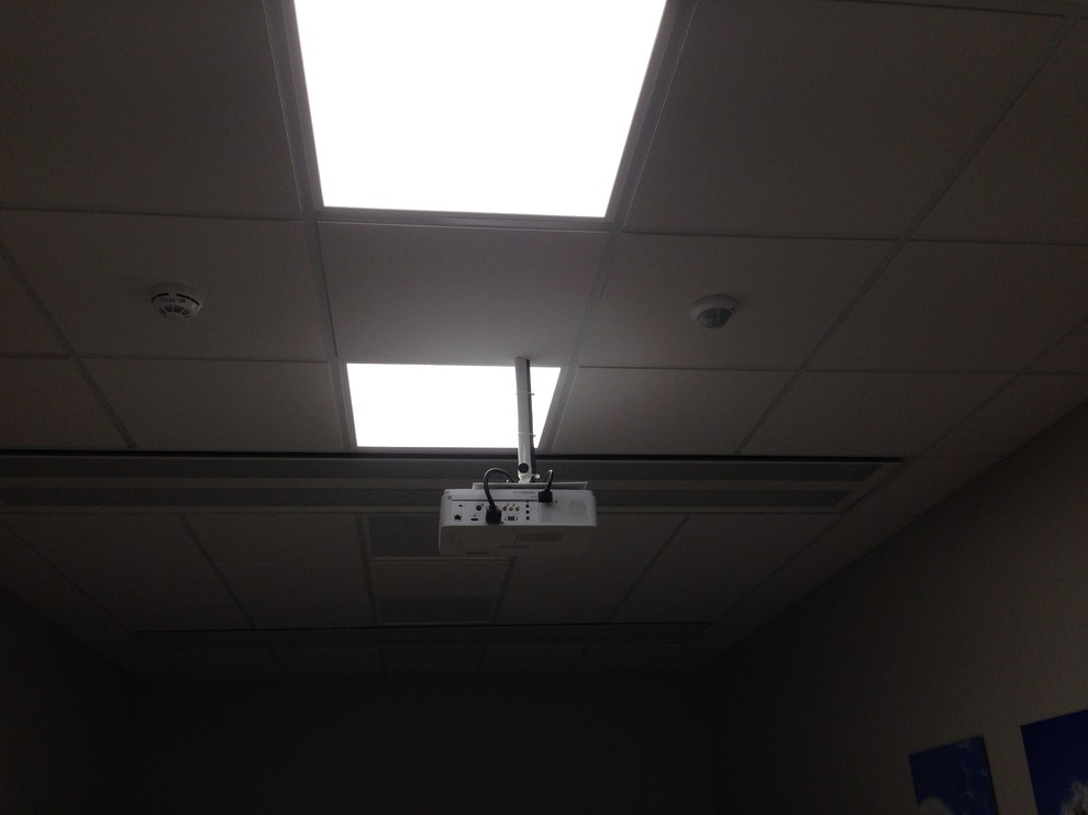 Light / climat control/ music/ in office