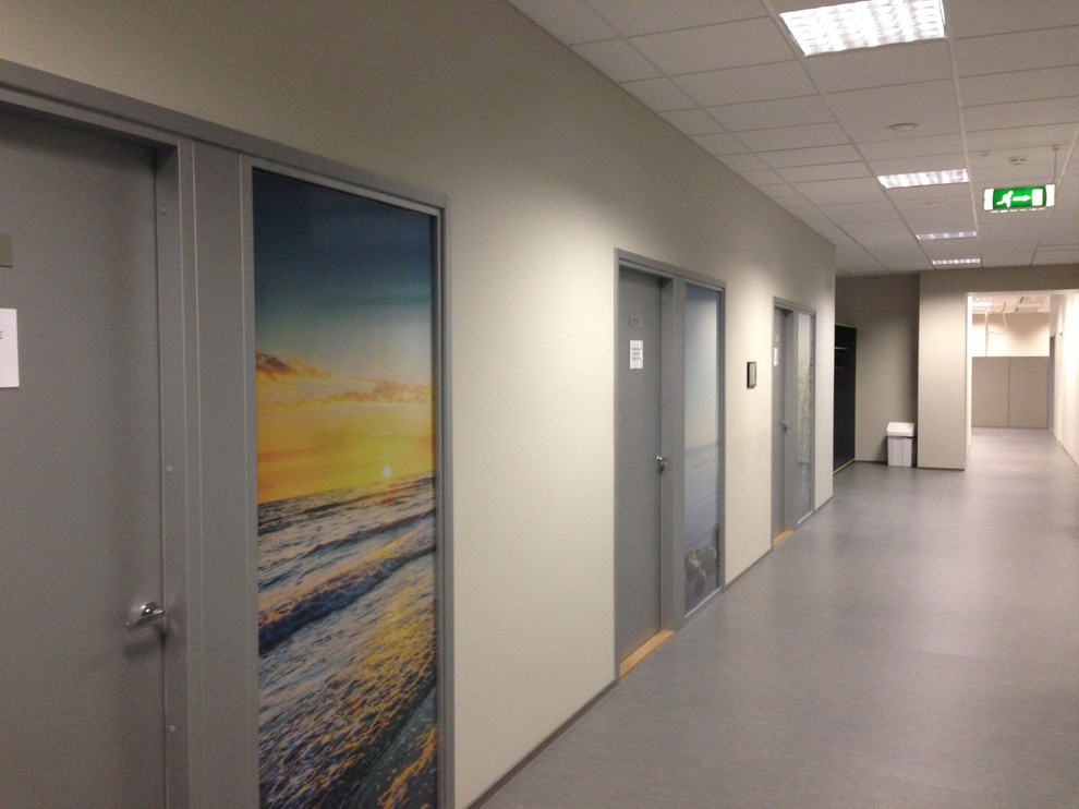 Light / climat control/ music/ in office