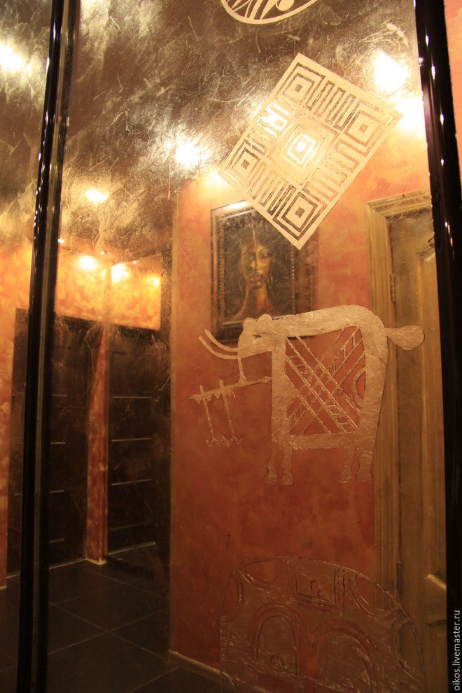 Обложка проекта: Декоративные зеркала в шкафе-купе в африканском стиле