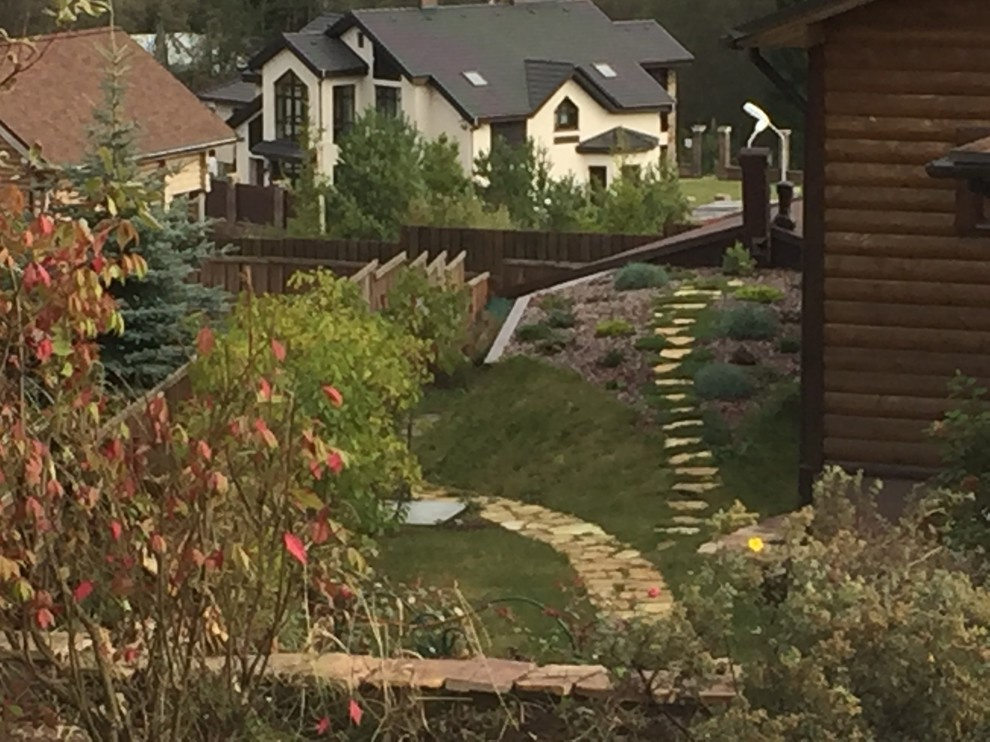 Ландшафтный дизайн участка на склоне