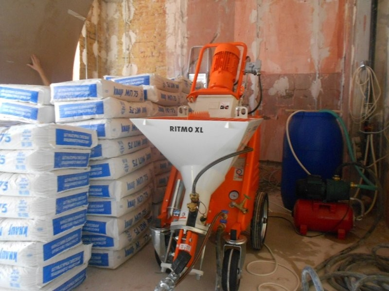 Обложка проекта: Механизированная штукатурка