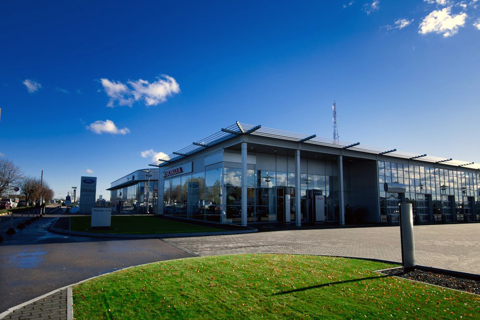 ЭКСТЕРЬЕРЫ / EXTERIORS