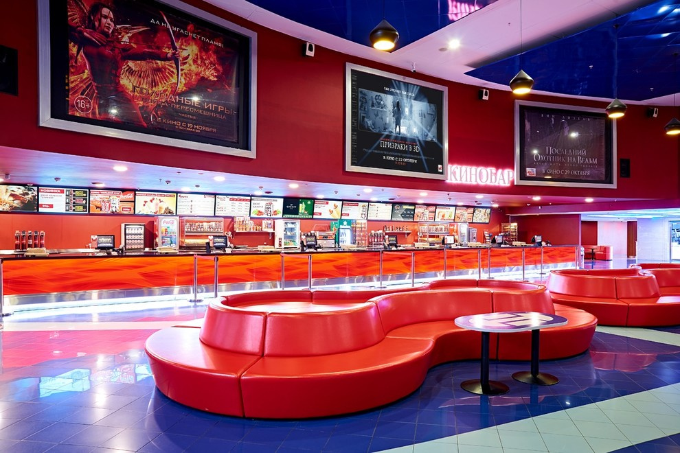 Строительно-монтажные работы в кинотеатре Каро ТЦ Щука