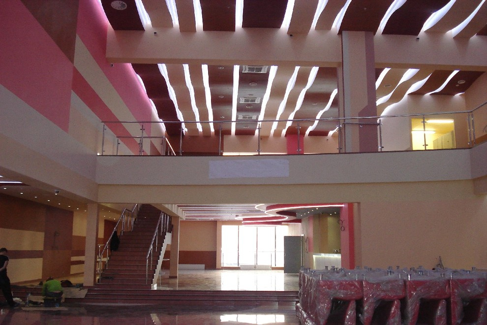 Строительство кинотеатра Каро в ТРК РАДУГА ПАРК г.Екатеринбург