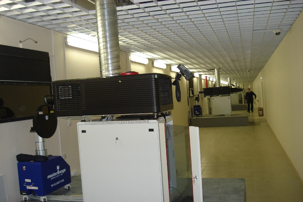 Строительство кинотеатра Каро в ТРК РАДУГА ПАРК г.Екатеринбург