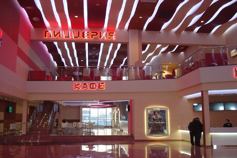 Строительство кинотеатра Каро в ТРК РАДУГА ПАРК г.Екатеринбург