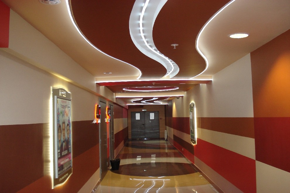 Строительство кинотеатра Каро в ТРК РАДУГА ПАРК г.Екатеринбург