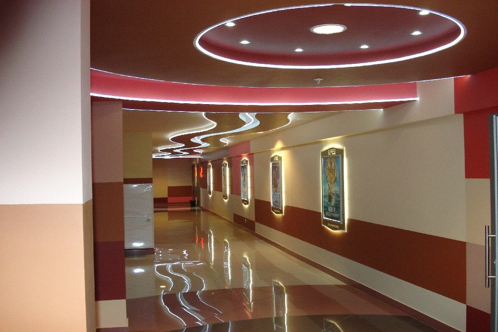 Строительство кинотеатра Каро в ТРК РАДУГА ПАРК г.Екатеринбург