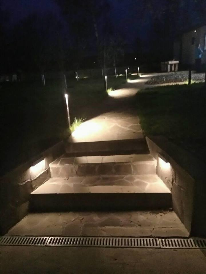 Свет на участке