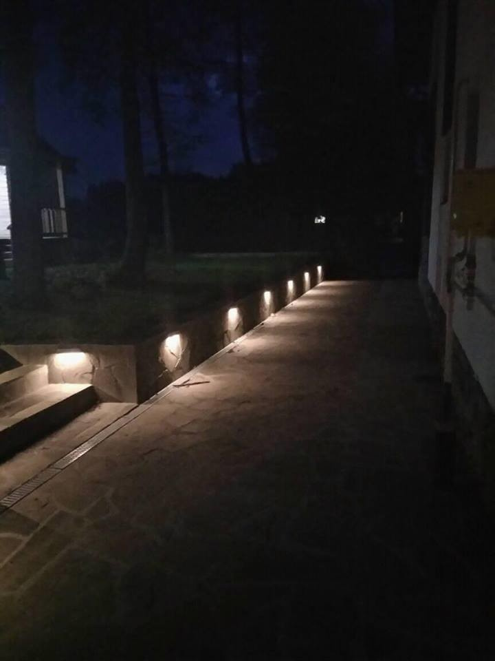 Свет на участке