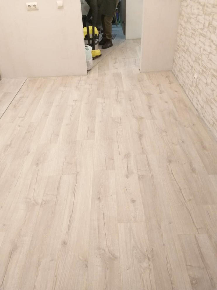 Укладка Ламината Quick-Step IMPRESSIVE ULTRA ДУБ СВЕТЛЫЙ IMU1847