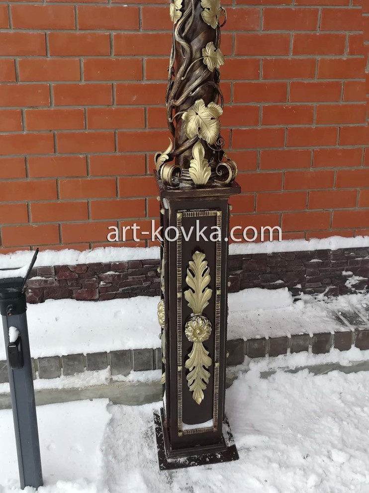 Навес кованый с поликарбонатом